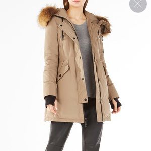 BCBGMAXAZRIA PUFFER JACKET
